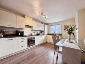 Photo 8- click for photo gallery